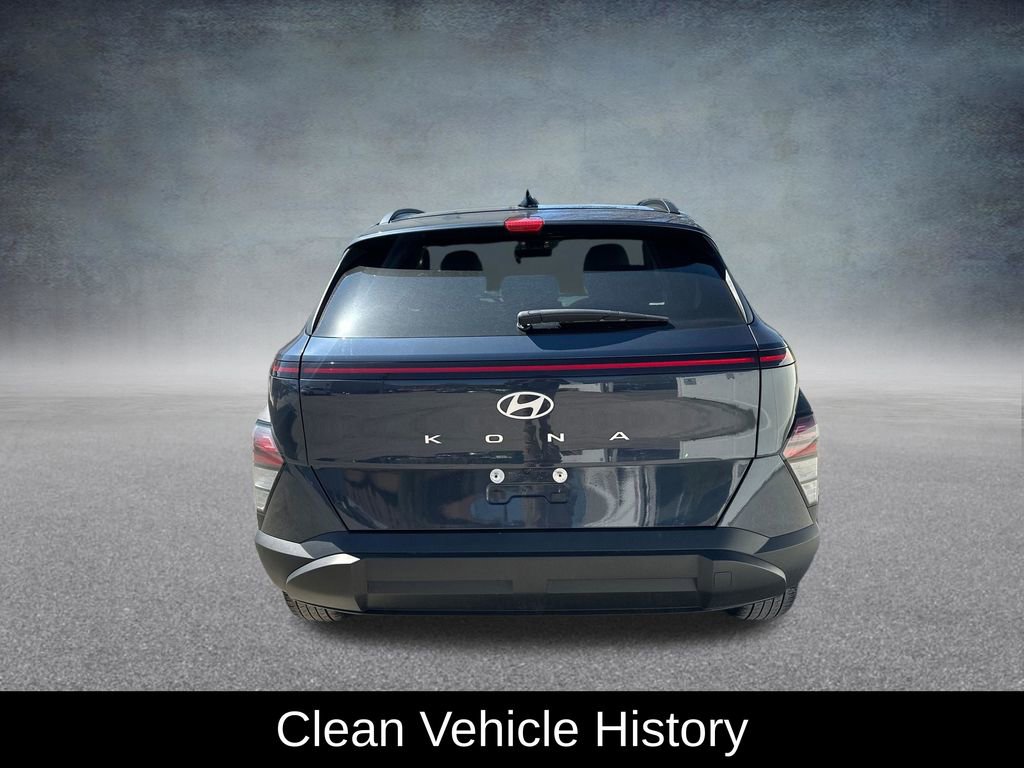 Used 2025 Hyundai Kona SEL image 4