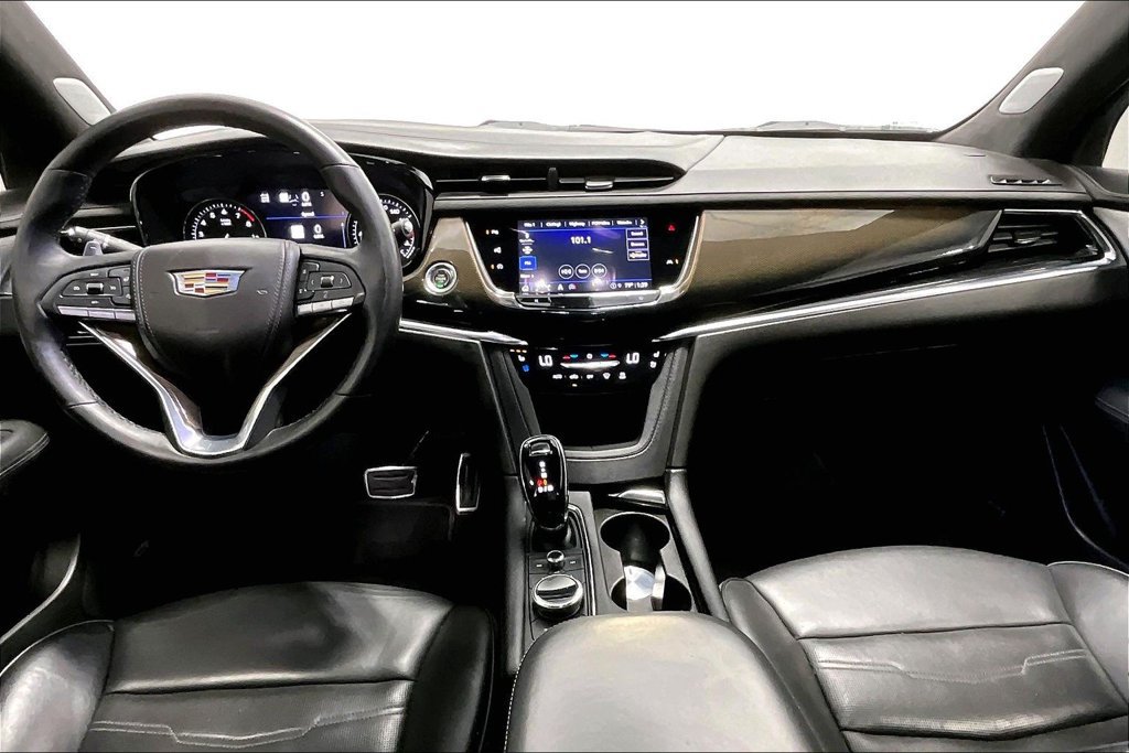 Used 2023 Cadillac XT6 Sport w/ Platinum Package AWD/4WD image 18