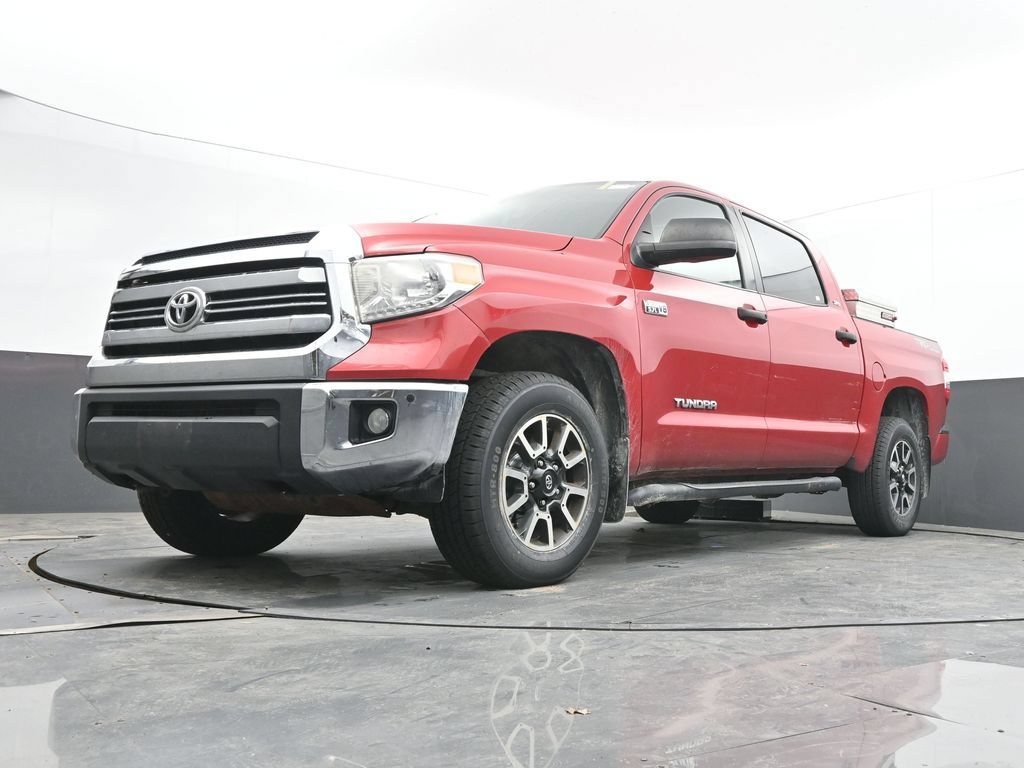 Used 2017 Toyota Tundra SR5 w/ TRD Off Road Package AWD/4WD image 25