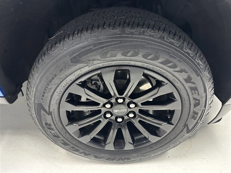 Used 2021 GMC Canyon Elevation w/ Driver Alert Package image 14