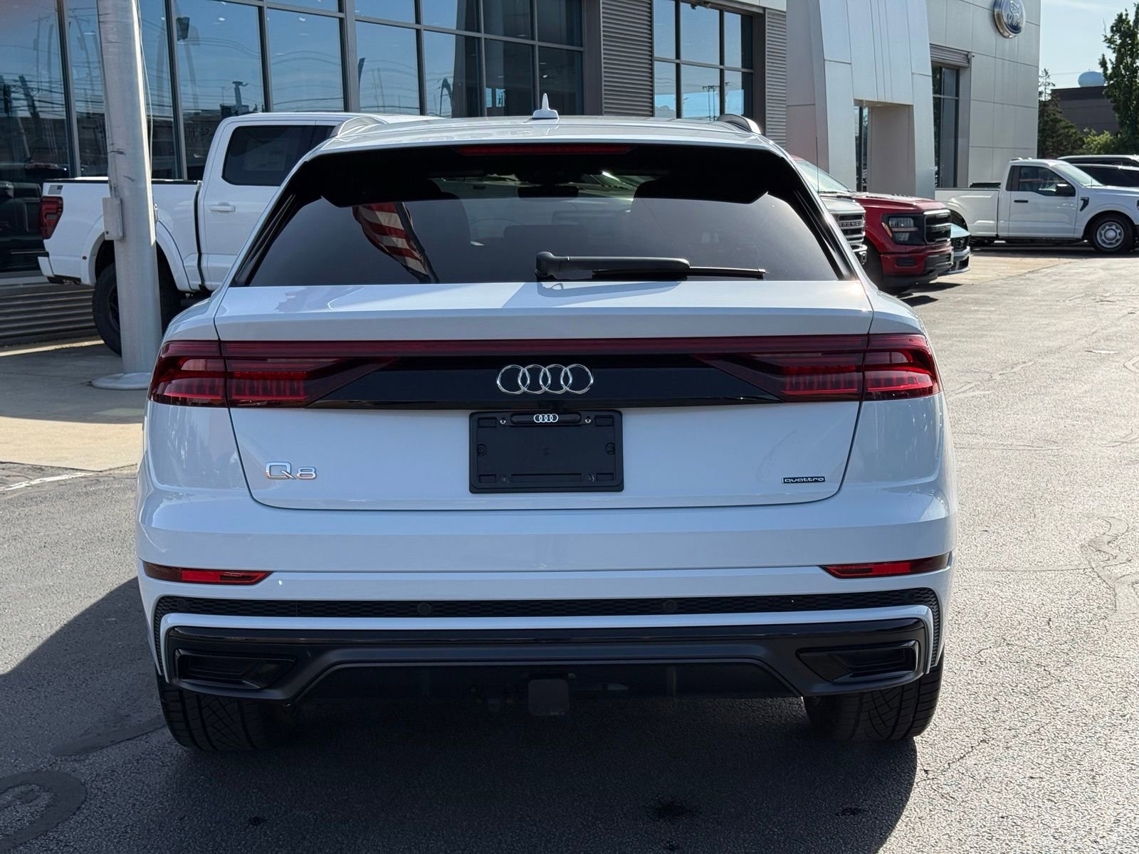 Used 2021 Audi Q8 Prestige w/ Prestige Package AWD/4WD image 4