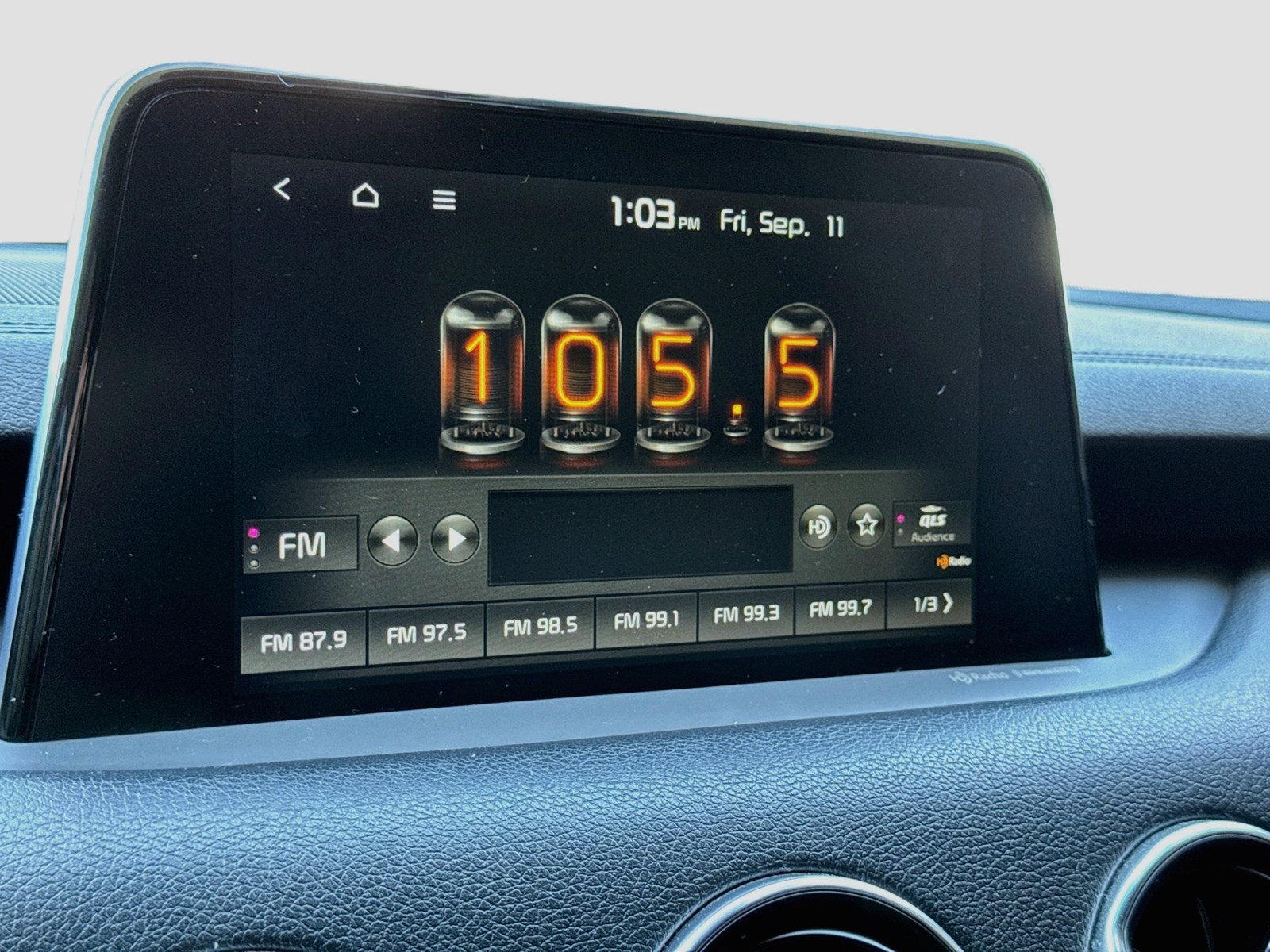 Used 2021 Kia Stinger GT-Line w/ Sun & Sound Package RWD image 11
