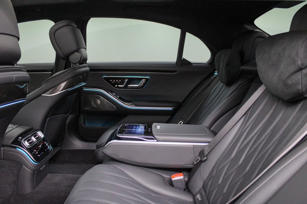 Used 2024 Mercedes-Benz S 63 AMG S image 26