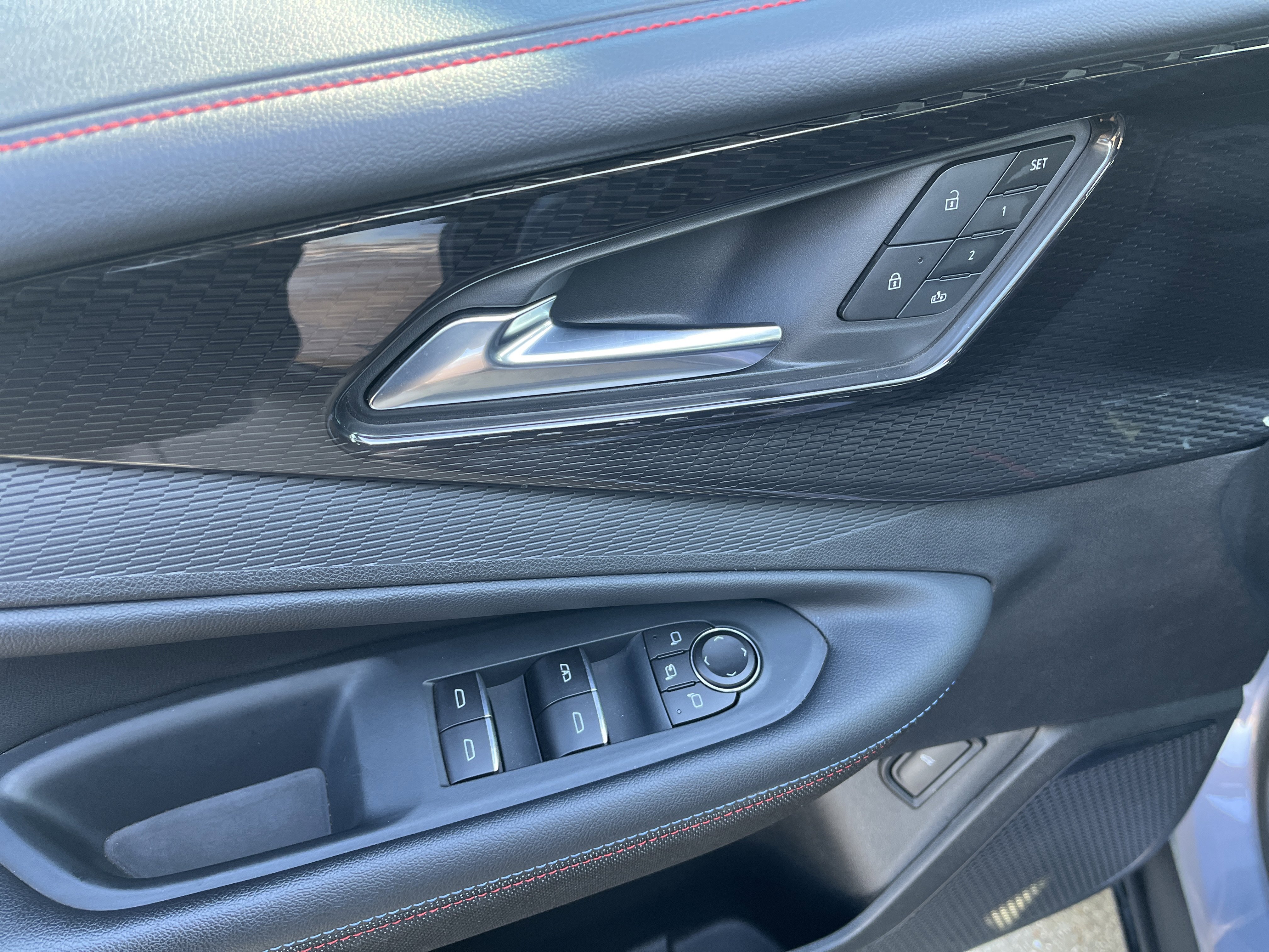 Used 2024 Chevrolet Blazer EV RS image 12