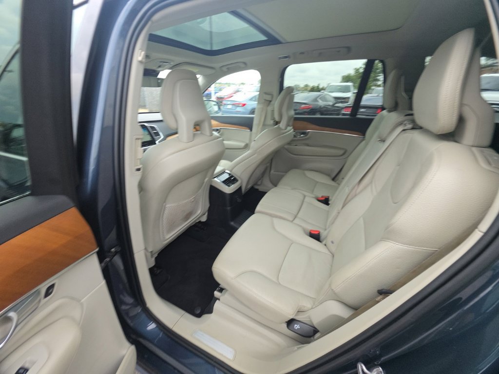 Used 2021 Volvo XC90 T8 Inscription Expression w/ Protection Package Premier AWD/4WD image 26
