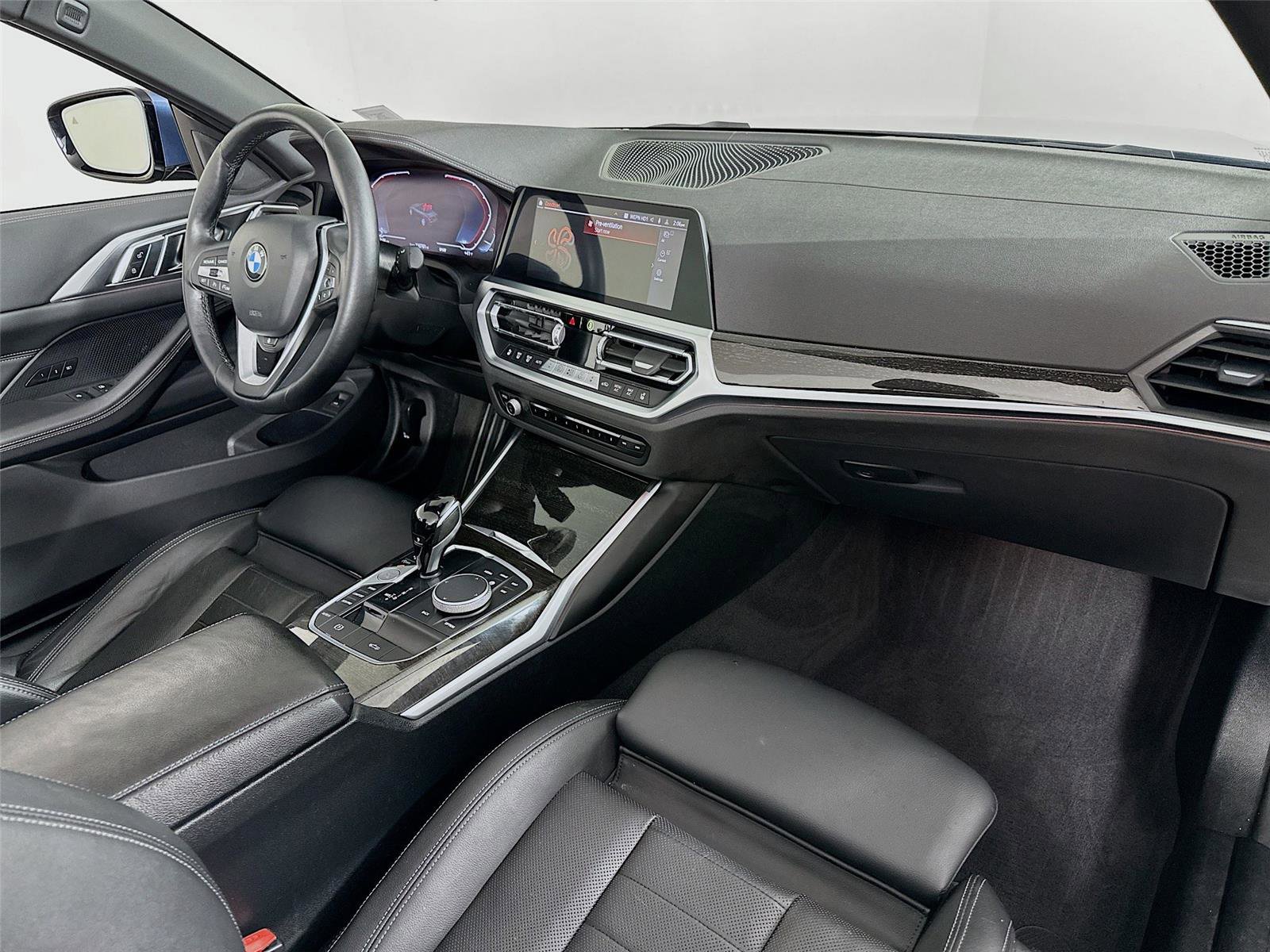 Used 2023 BMW 430i xDrive Convertible w/ Premium Package image 29