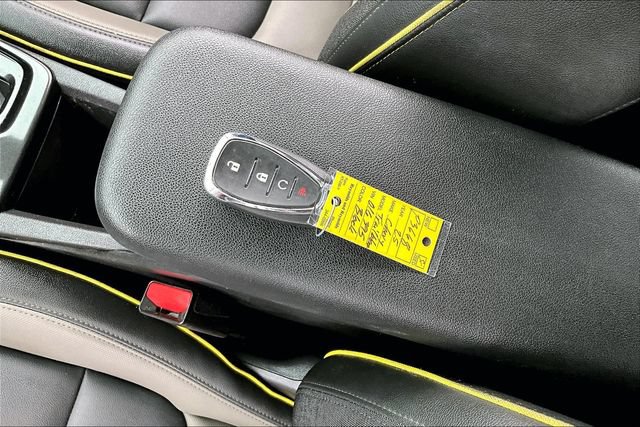 Used 2025 Chevrolet TrailBlazer ACTIV w/ Driver Confidence Package FWD image 35