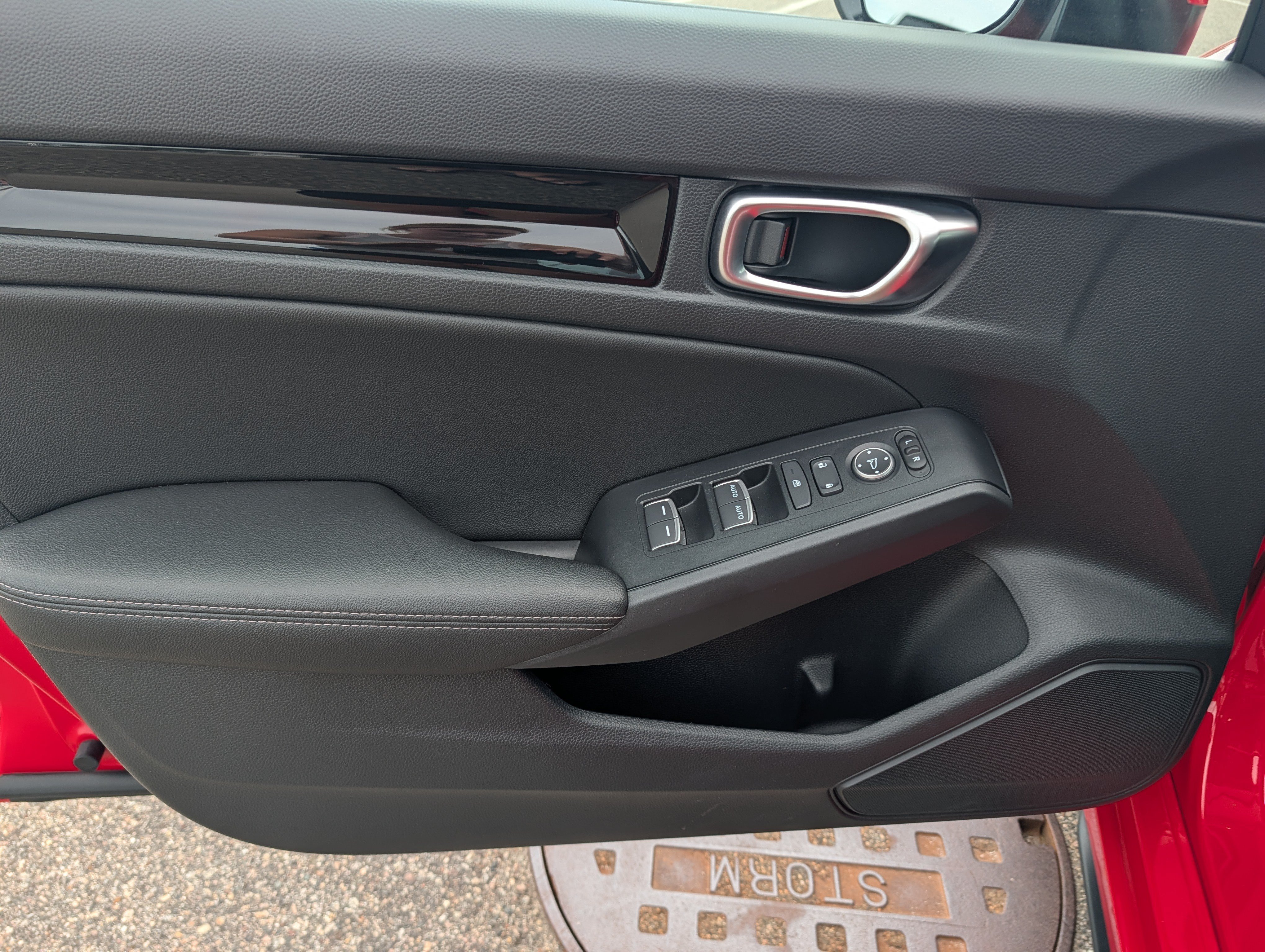 Used 2024 Honda Civic EX-L image 23