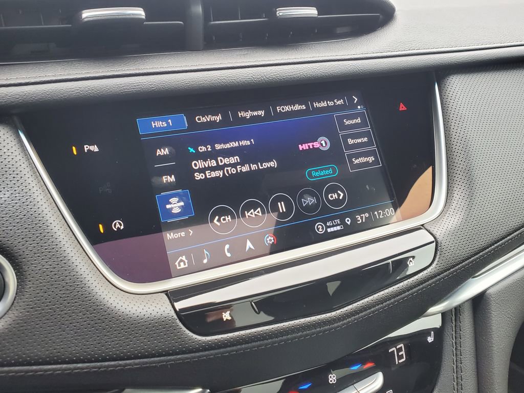 Used 2023 Cadillac XT5 Premium Luxury w/ LPO, Floor Liner Package image 29