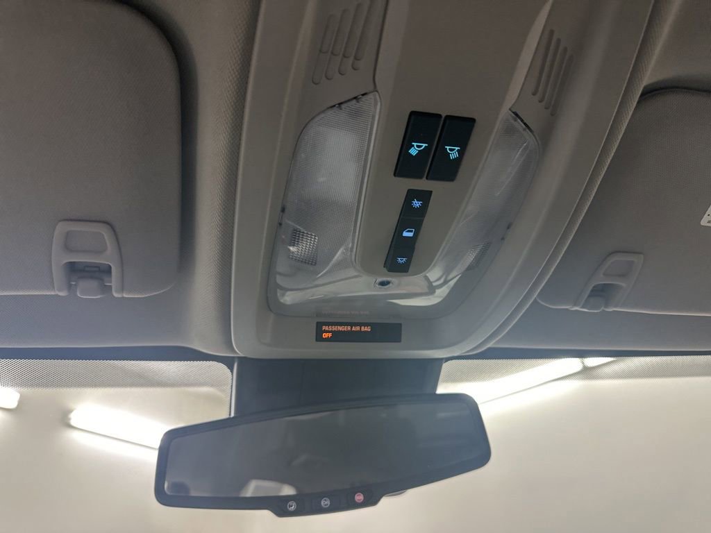 Used 2017 Chevrolet Equinox LT w/ Convenience Package image 43