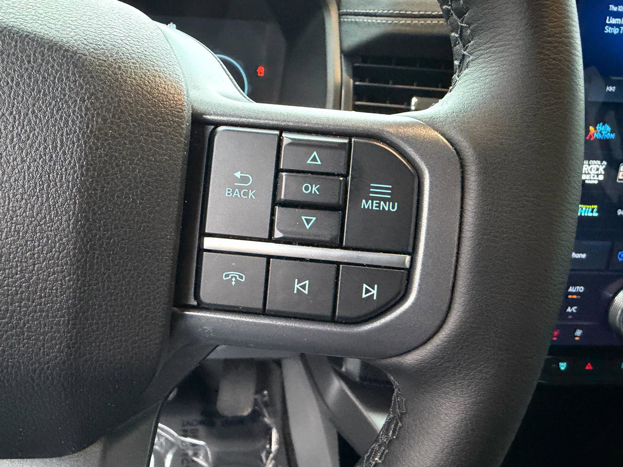 Used 2025 Ford F150 Lightning Flash image 26