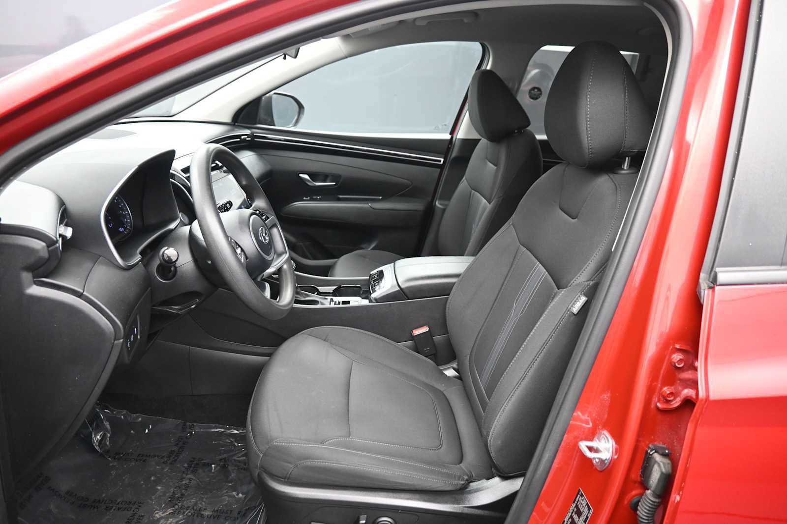 Certified 2023 Hyundai Tucson SEL AWD/4WD image 17