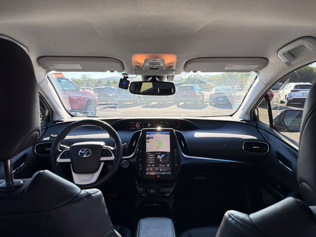 Certified 2018 Toyota Prius Prime Advanced w/ Carpet Mat Package FWD image 9