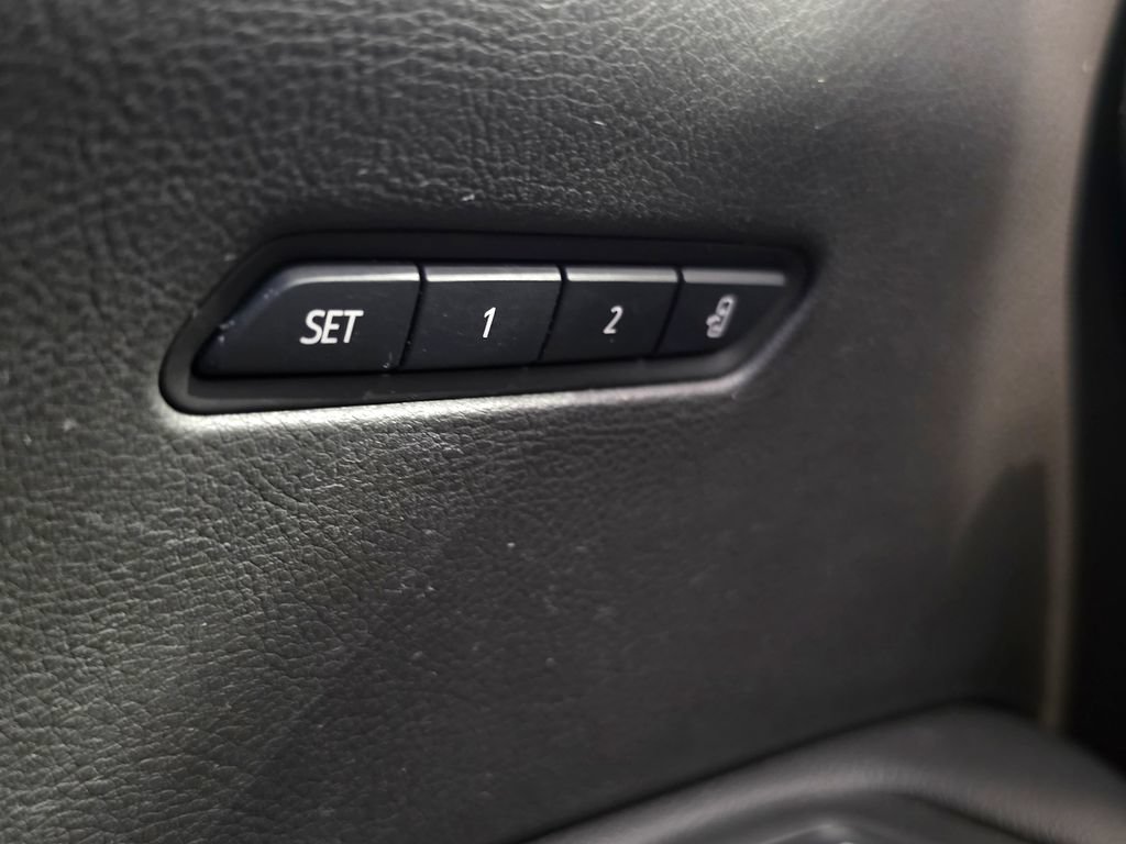 Used 2021 Cadillac XT6 Premium Luxury FWD image 24