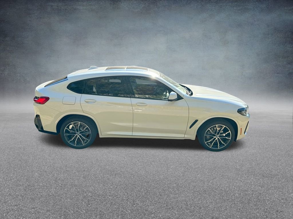 New 2025 BMW X4 xDrive30i w/ Premium Package image 9