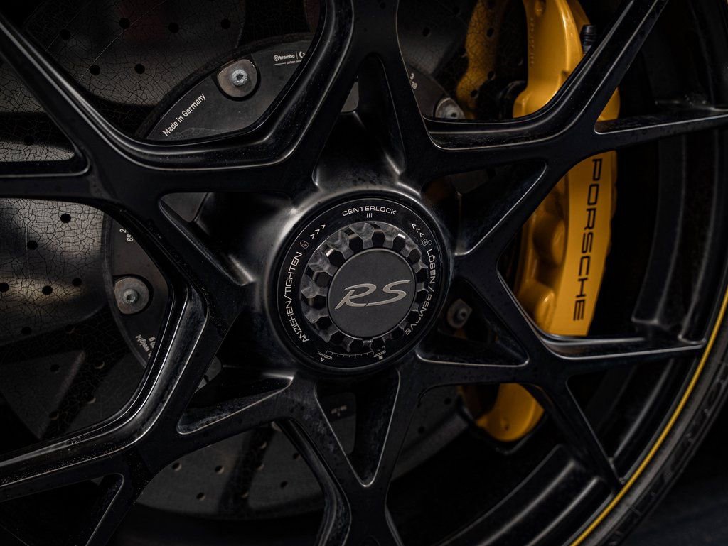 Certified 2025 Porsche 718 Boxster Spyder RS RWD image 14