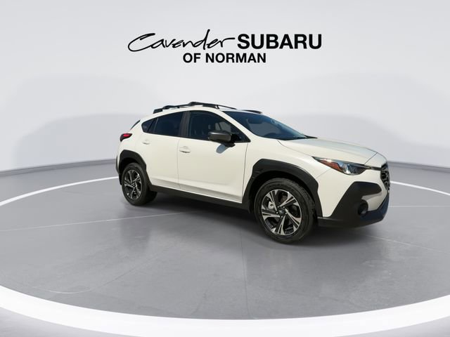 Used 2025 Subaru Crosstrek 2.0i Premium image 4