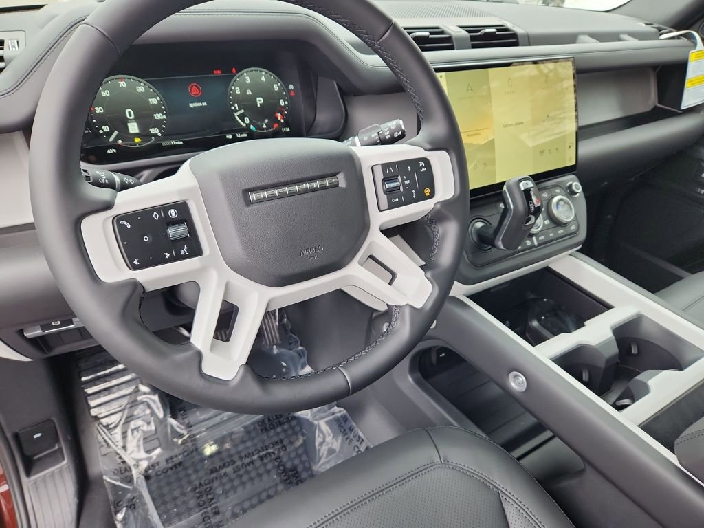 New 2026 Land Rover Defender 130 X-Dynamic SE image 14