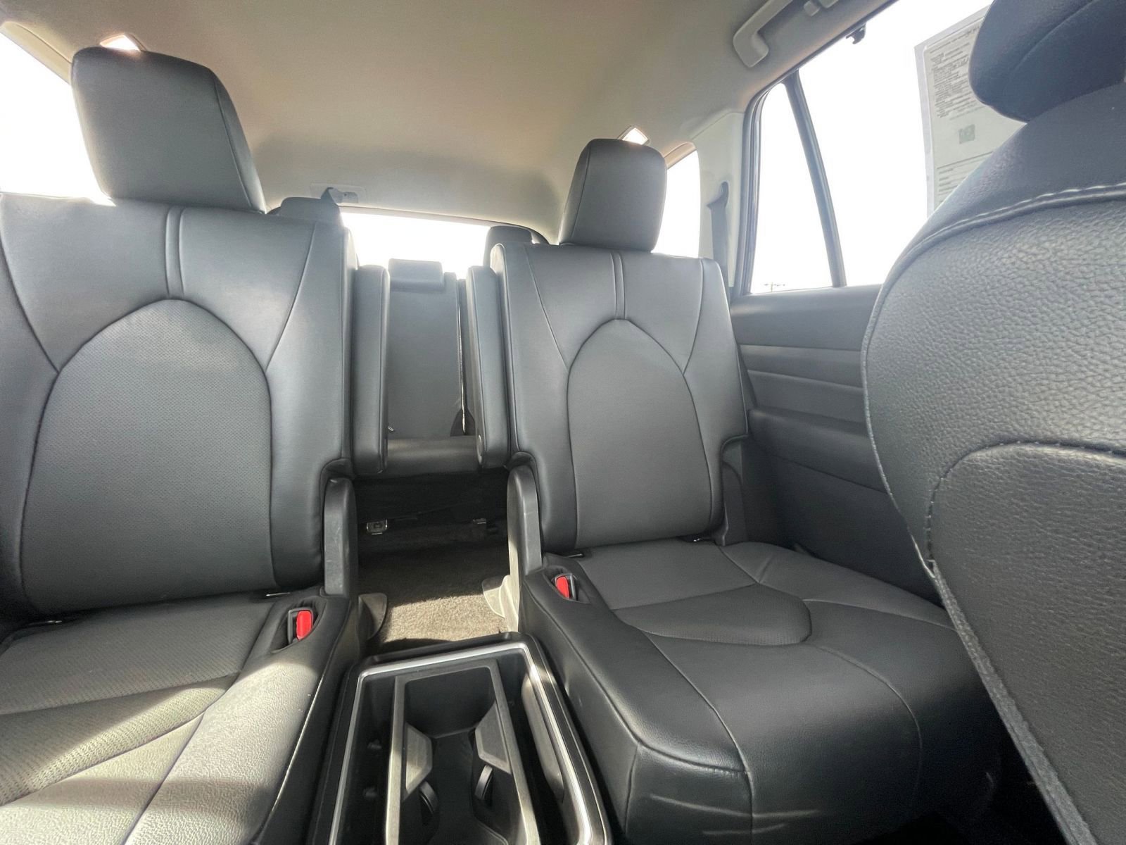 Used 2025 Toyota Grand Highlander FWD image 39