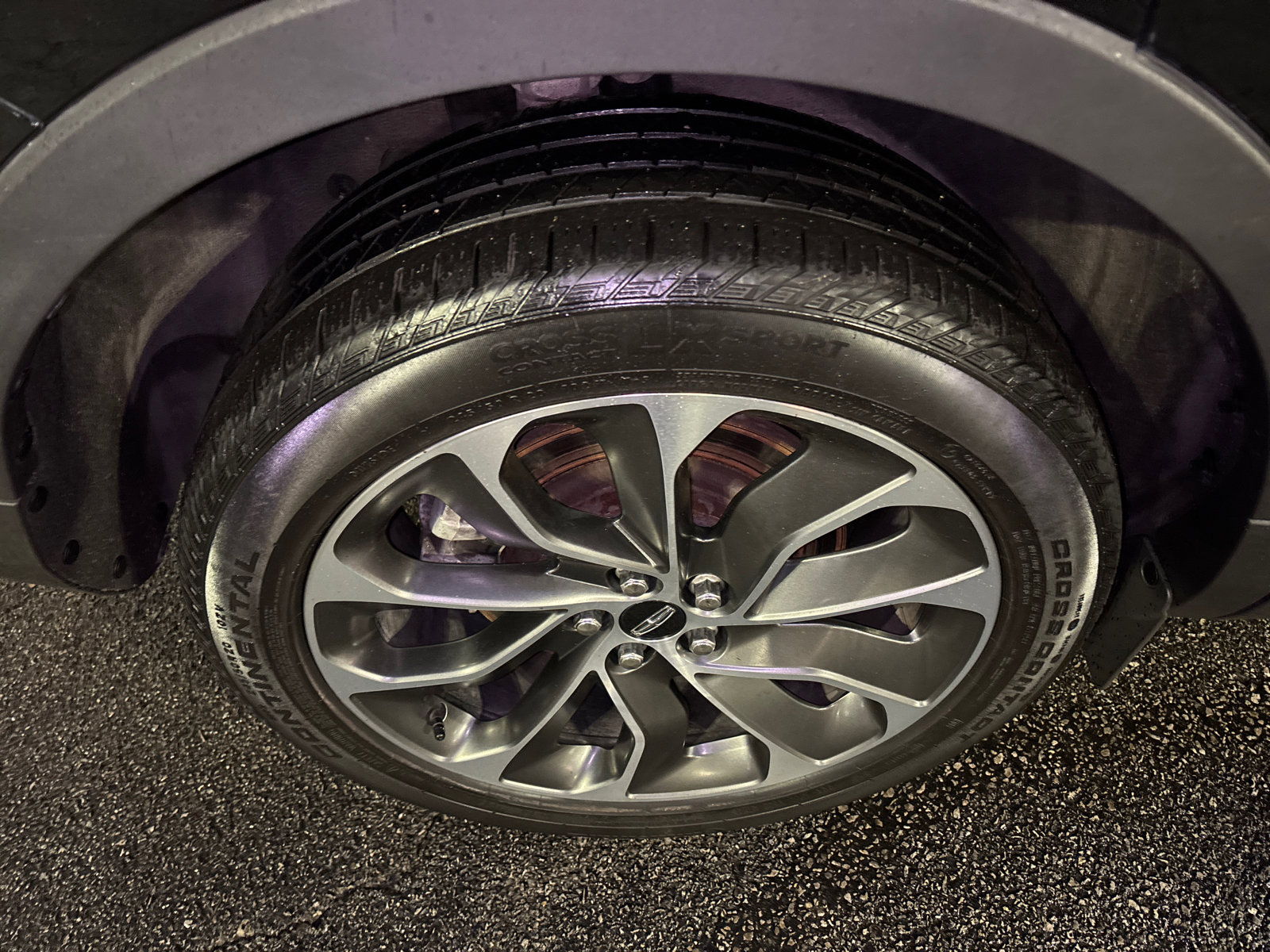 Certified 2022 Lincoln Nautilus Reserve w/ Equipment Group 201A image 10