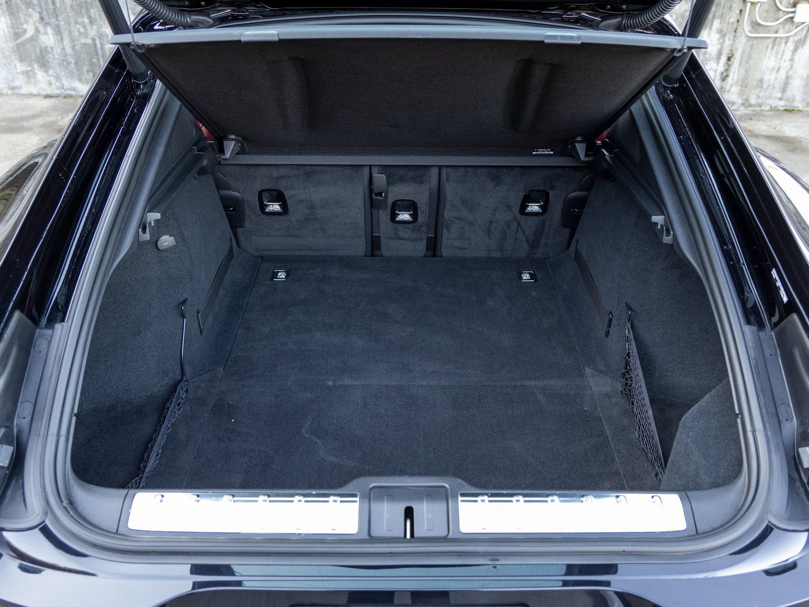 Certified 2024 Porsche Panamera image 45