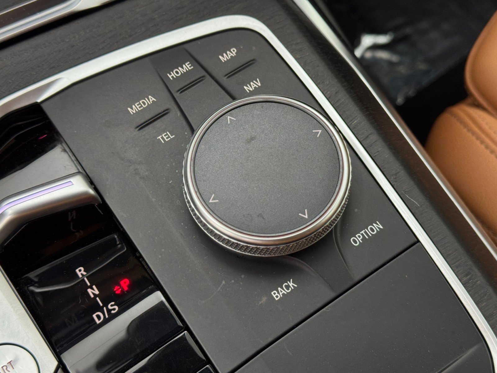 Used 2023 BMW 330e xDrive w/ Premium Package image 33