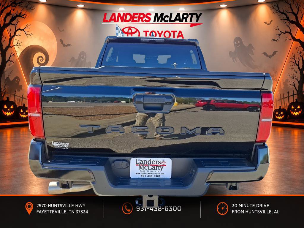 Used 2024 Toyota Tacoma TRD Sport RWD image 4