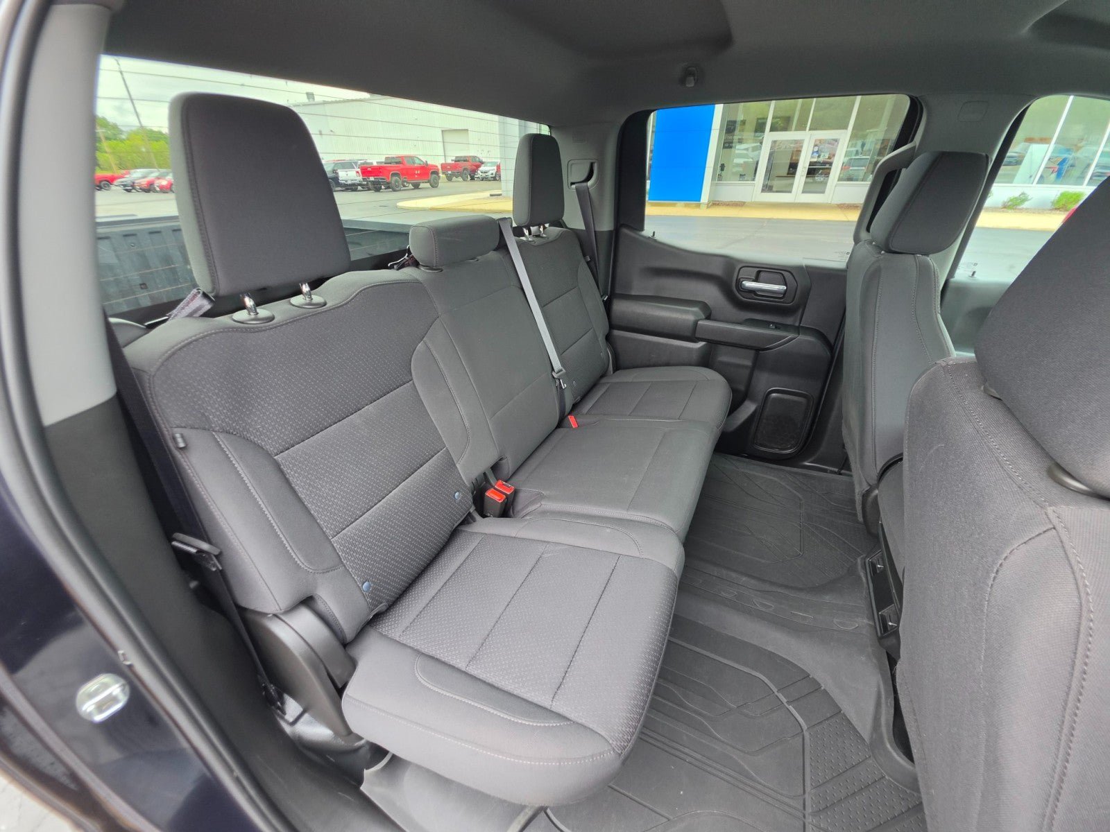 Used 2022 Chevrolet Silverado 1500 W/T w/ WT Value Package AWD/4WD image 16