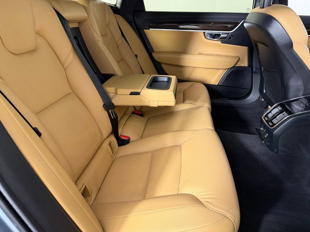 Used 2018 Volvo S90 T5 Momentum w/ Convenience Package AWD/4WD image 30