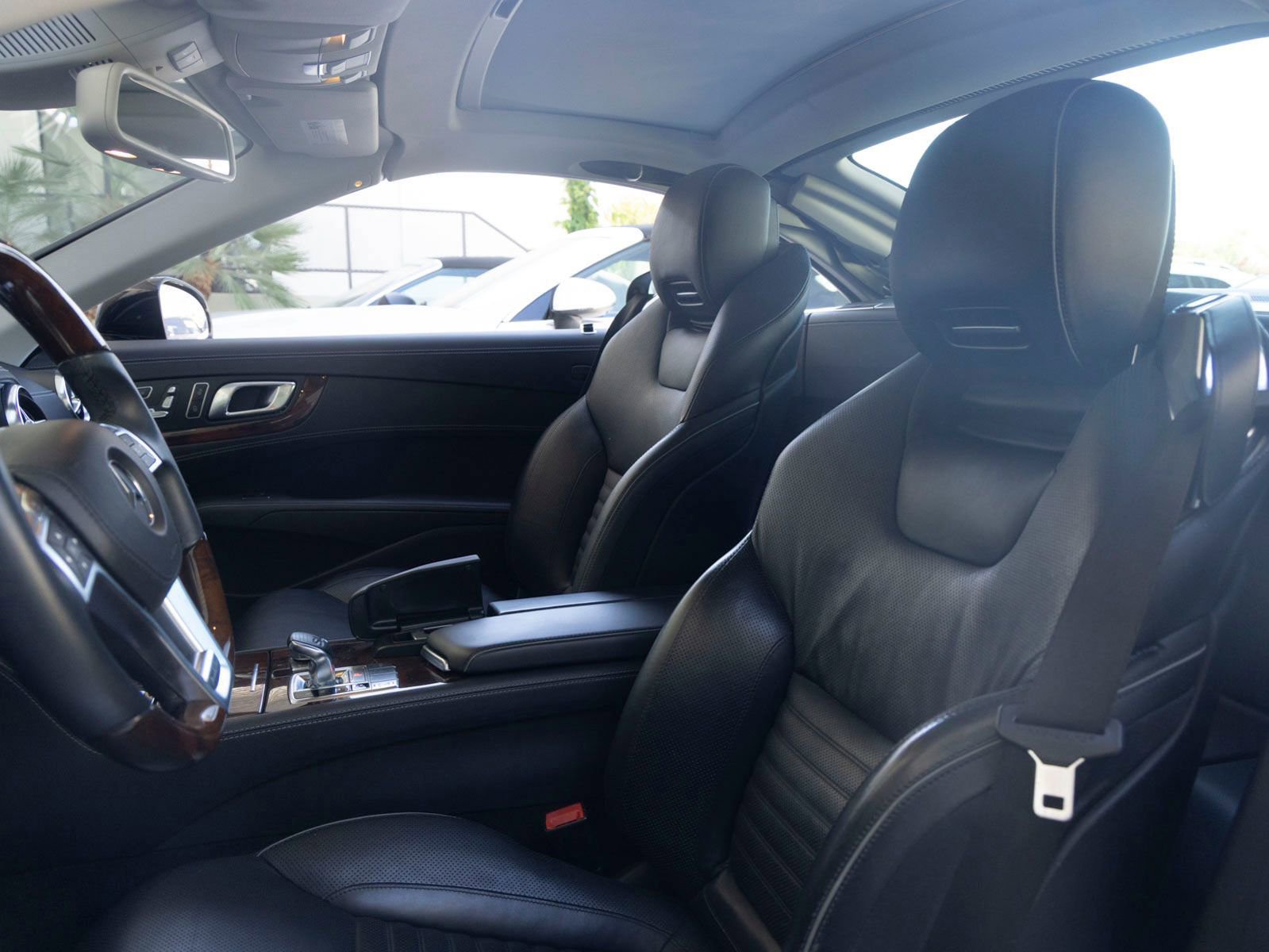 Used 2014 Mercedes-Benz SL 550 image 14