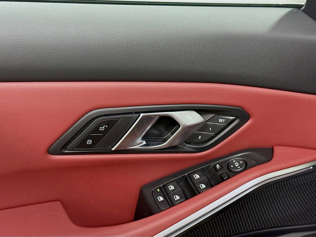 New 2026 BMW 330i 330i w/ Convenience Package image 3