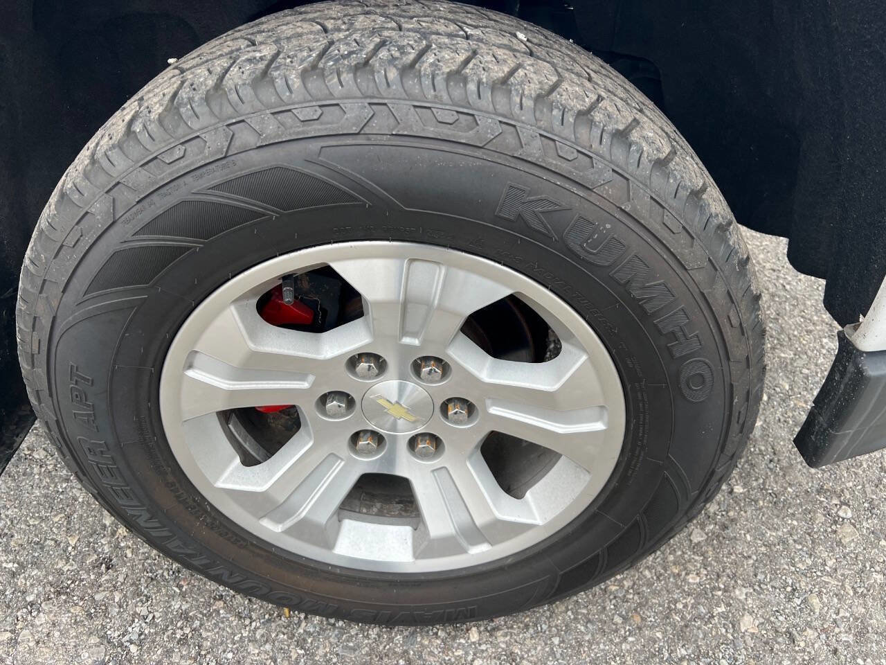 Used 2017 Chevrolet Silverado 1500 LT w/ All Star Edition image 31