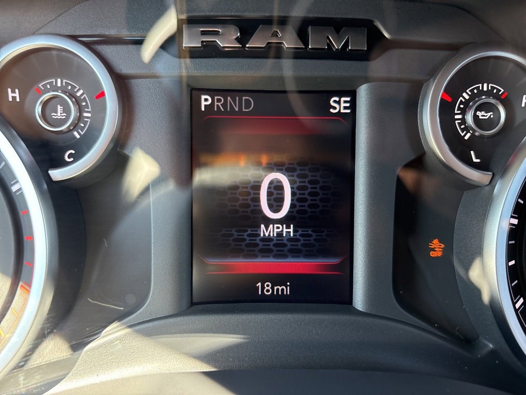 New 2026 RAM 3500 Big Horn image 31