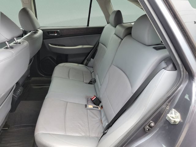 Used 2019 Subaru Outback 2.5i Limited AWD/4WD image 13