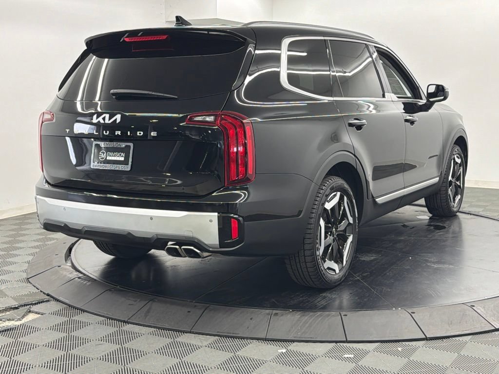 Used 2024 Kia Telluride S w/ S Sunroof Package FWD image 10