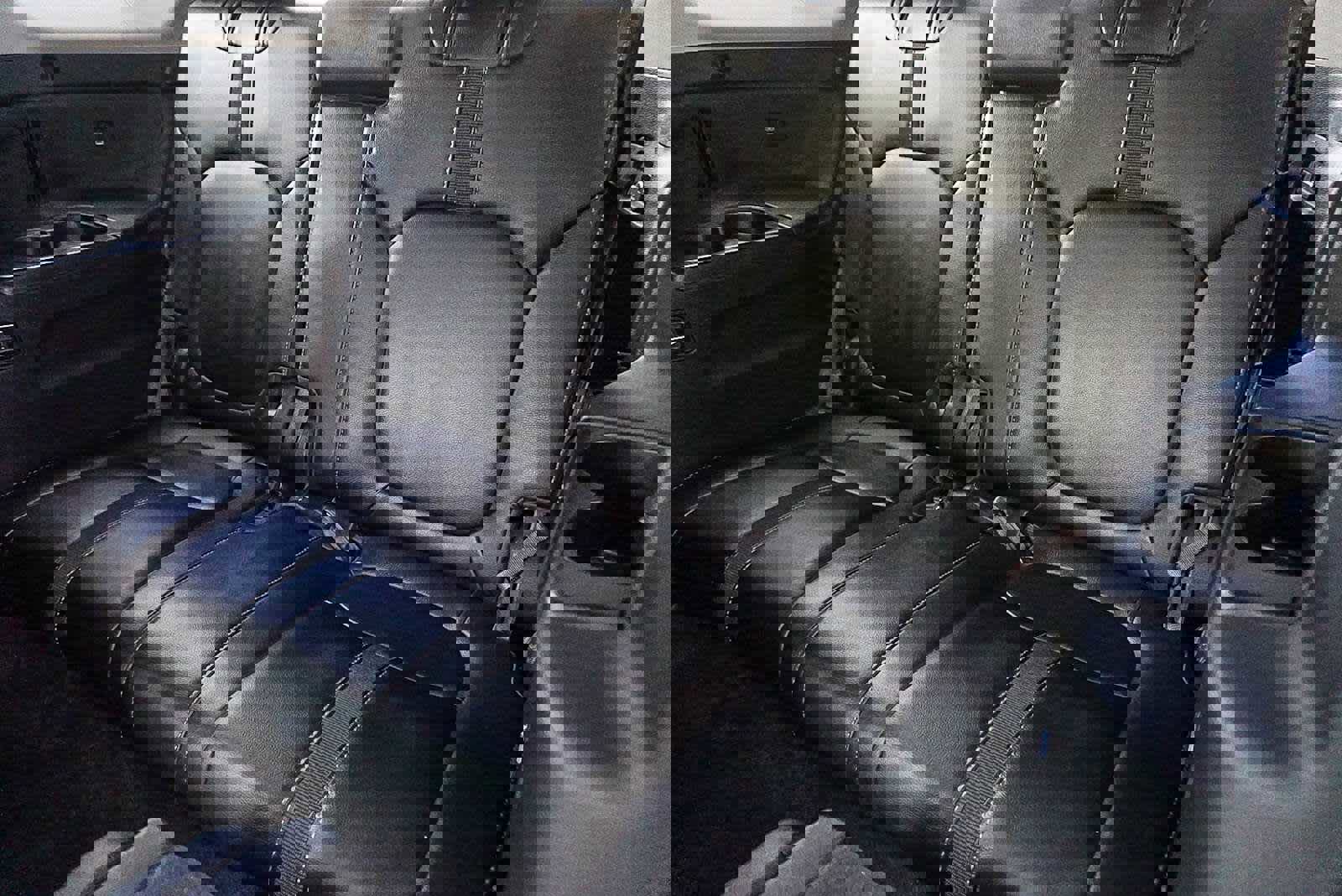 Used 2025 Honda Pilot EX-L image 18