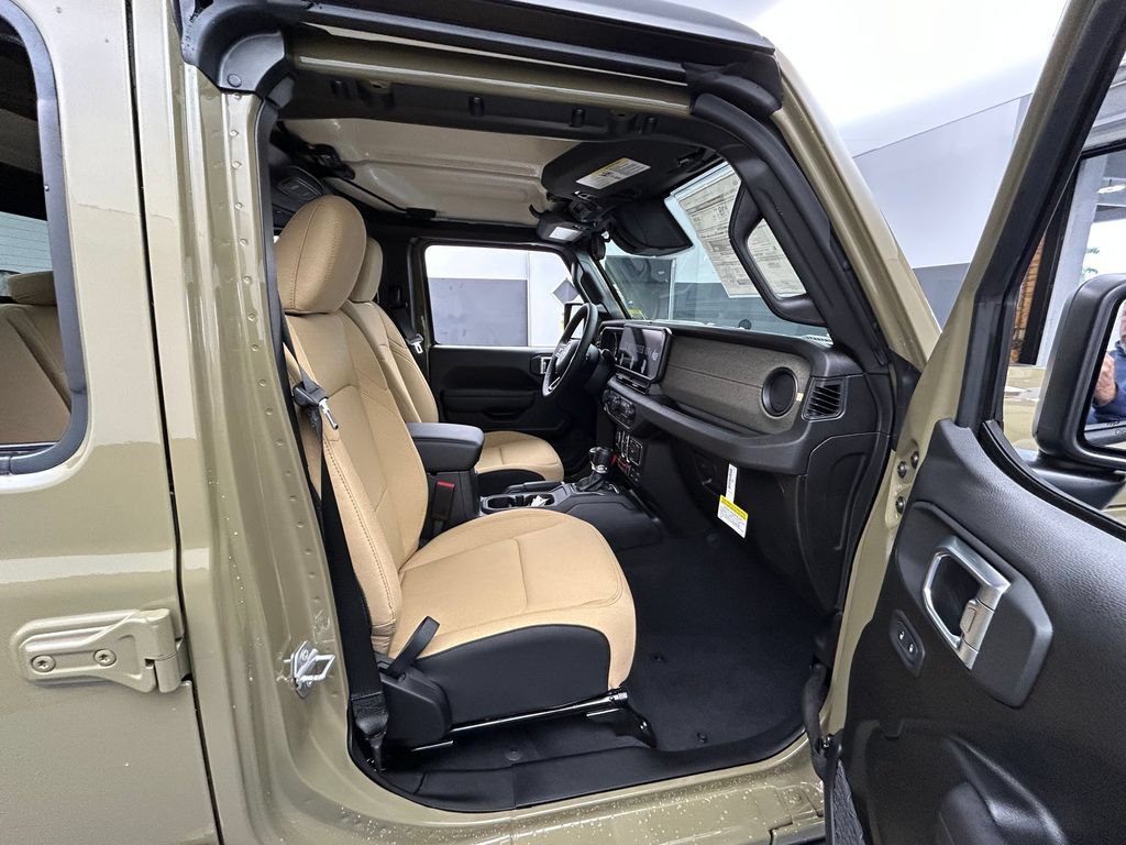 New 2026 Jeep Gladiator Willys AWD/4WD image 40
