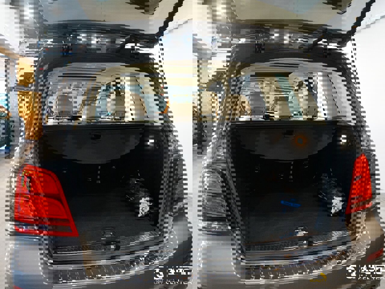 Used 2013 Mercedes-Benz GLK 350 4MATIC image 26