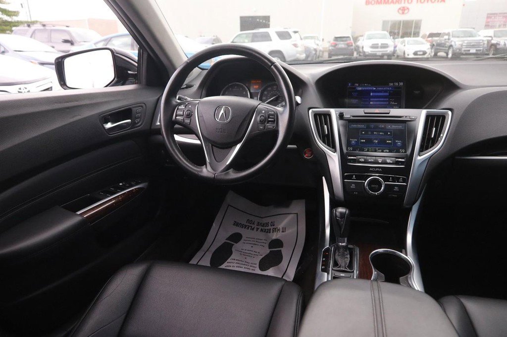 Used 2015 Acura TLX image 24