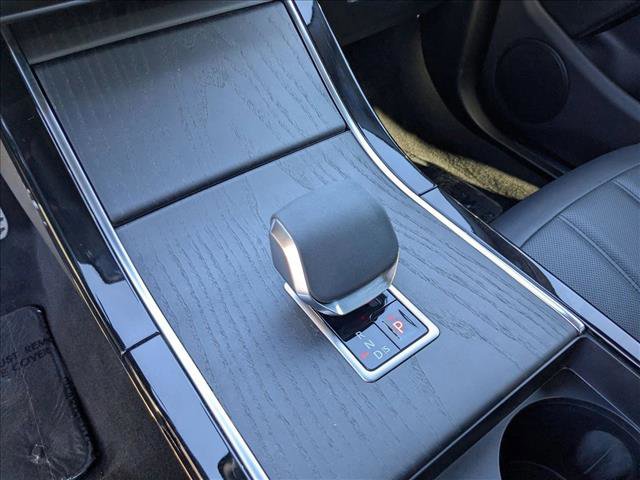 Used 2024 Land Rover Range Rover Evoque Dynamic SE image 12