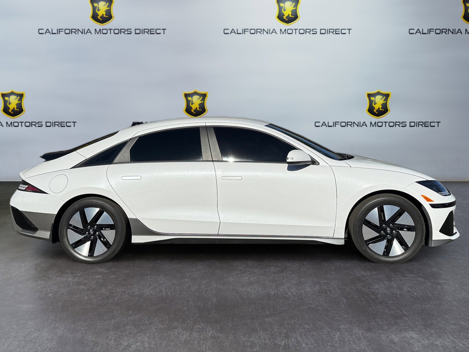 Used 2023 Hyundai Ioniq 6 SE image 6