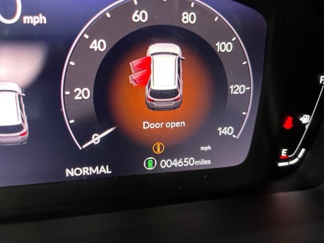 Used 2026 Honda Pilot Elite image 16