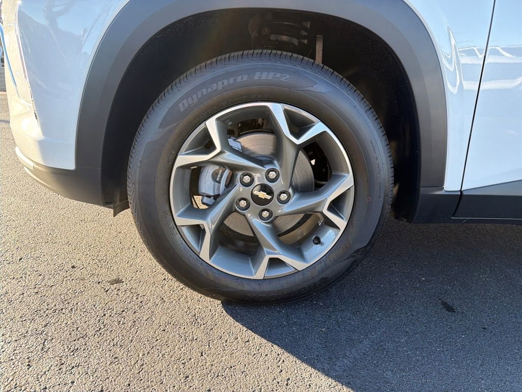 New 2025 Chevrolet Trax LT w/ LT Convenience Package image 23