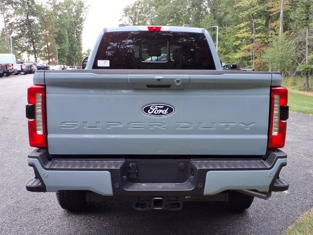 New 2027 Ford F250 Lariat w/ Black Appearance Package AWD/4WD image 5