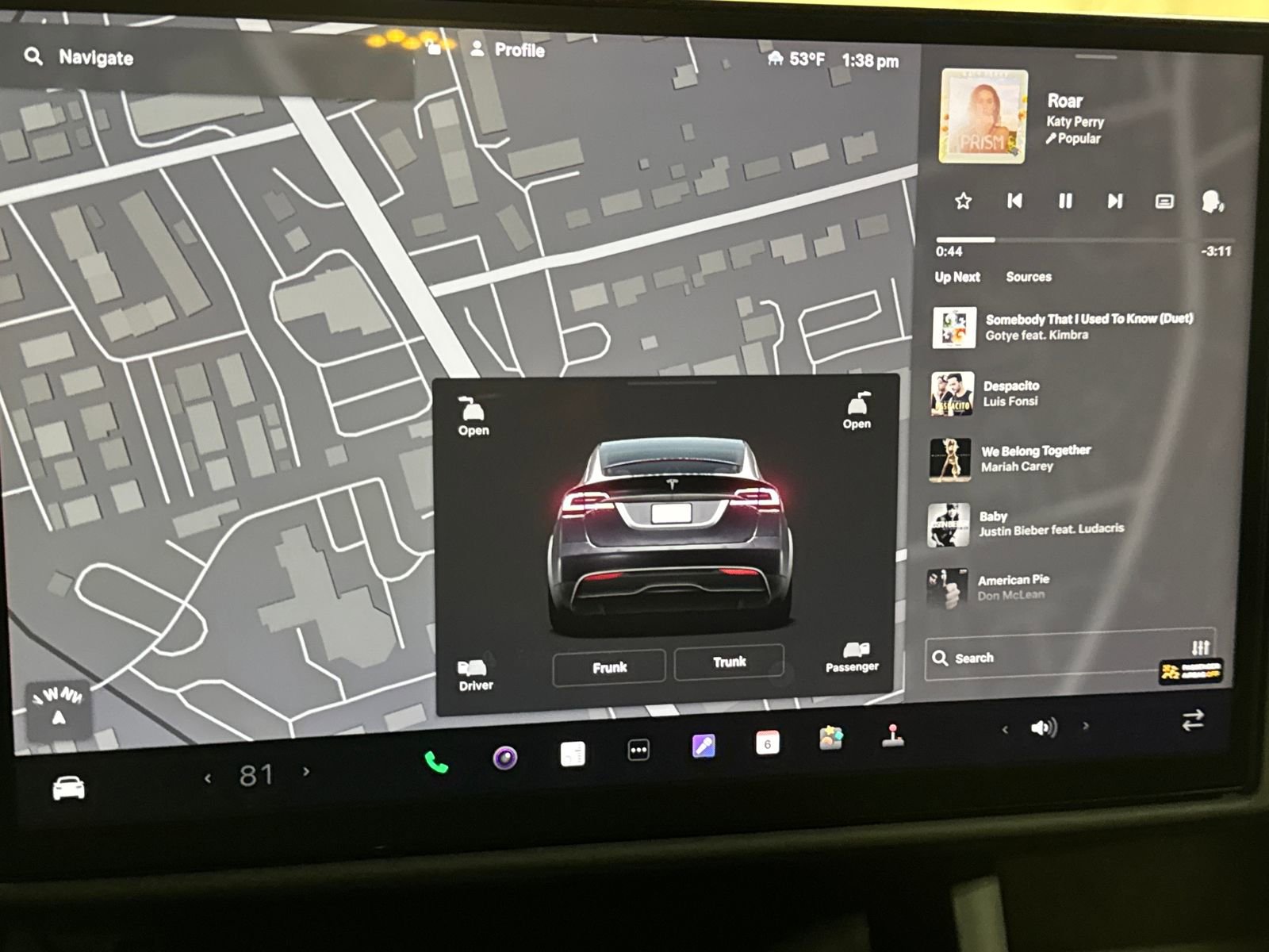 Used 2024 Tesla Model X image 16