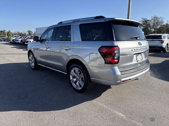 Used 2024 Ford Expedition Platinum AWD/4WD image 5