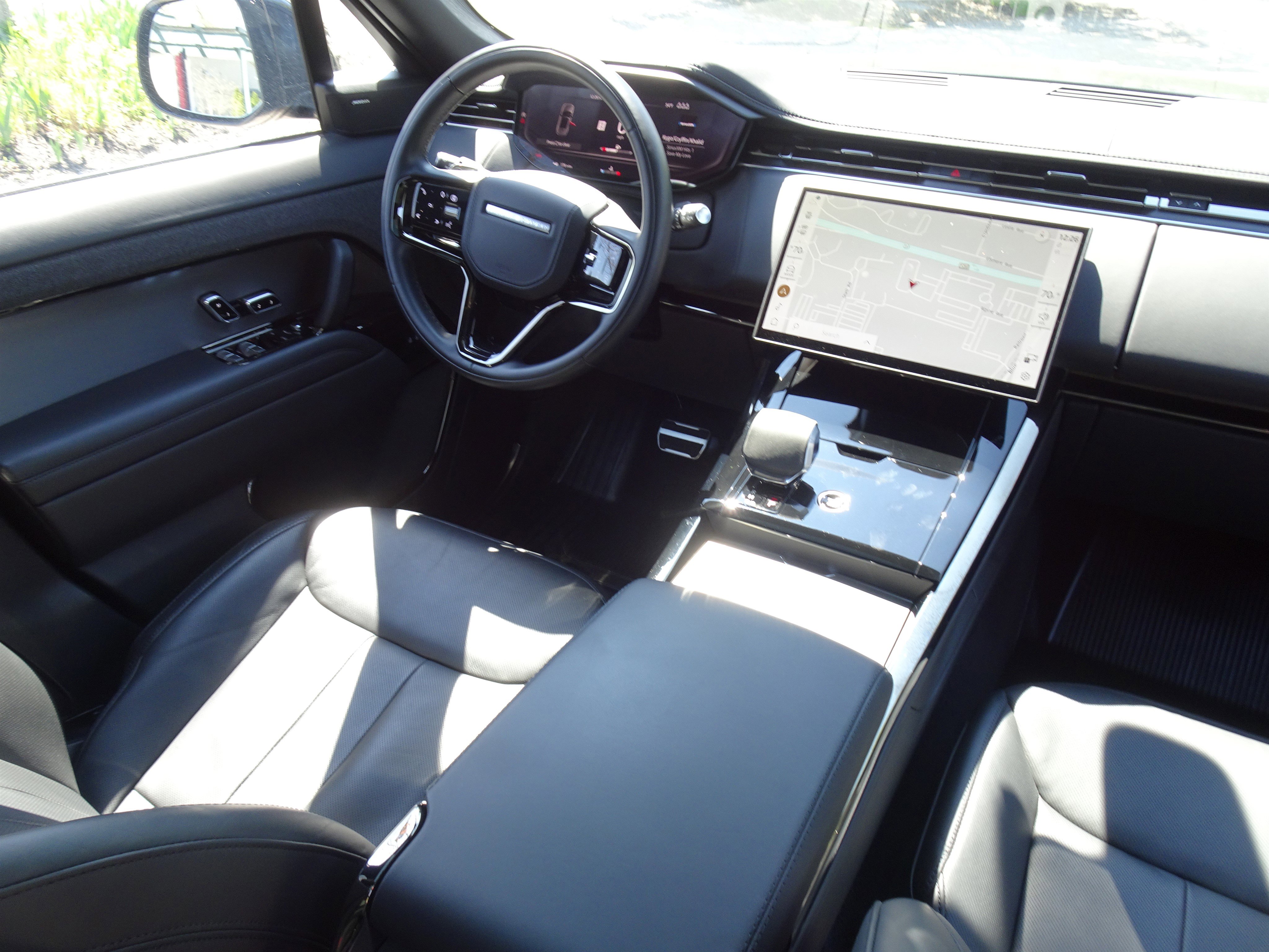 Certified 2024 Land Rover Range Rover Sport Dynamic SE image 24