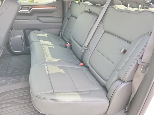 Used 2025 GMC Sierra 1500 Denali w/ Denali Reserve Package AWD/4WD image 16