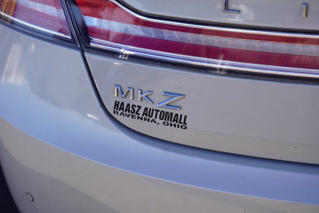 Used 2016 Lincoln MKZ AWD w/ Equipment Group 300A Reserve image 7