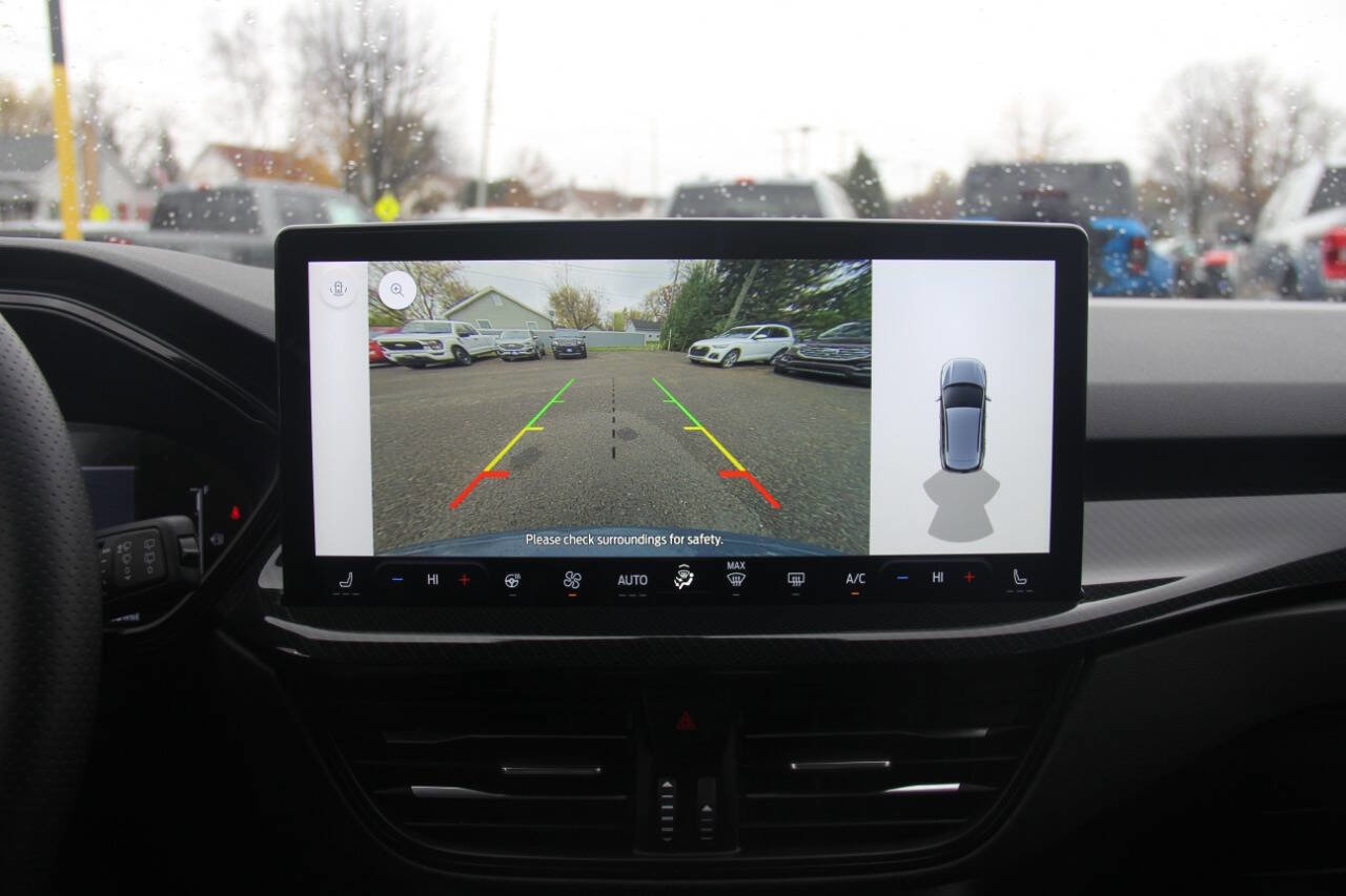 Certified 2024 Ford Escape ST-Line w/ Tech Pack #1 image 32